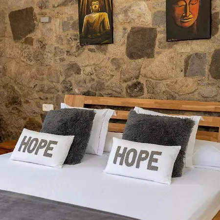 Bed & Breakfast Somnis De L'emporda 3*