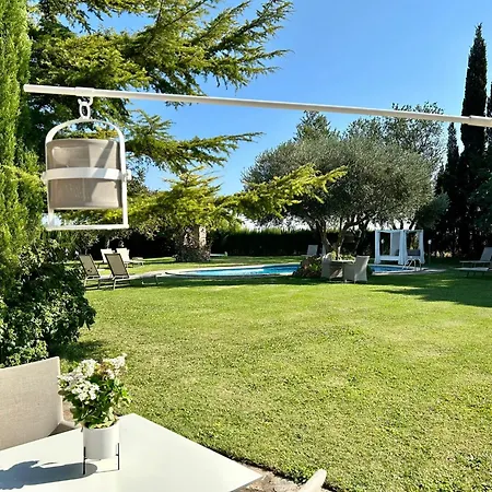 Somnis De L'emporda Bed & Breakfast