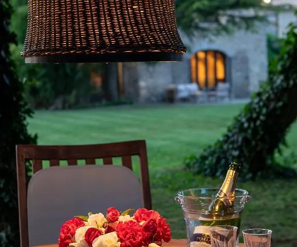 Bed & Breakfast Somnis De L'emporda 4*