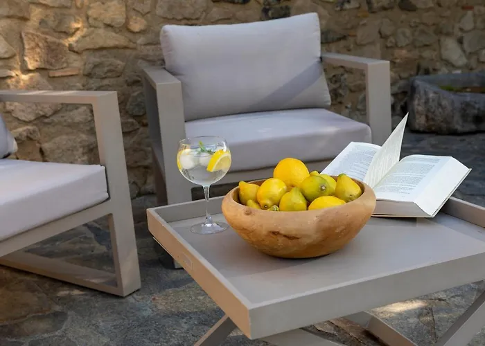 Somnis De L'emporda Bed & Breakfast