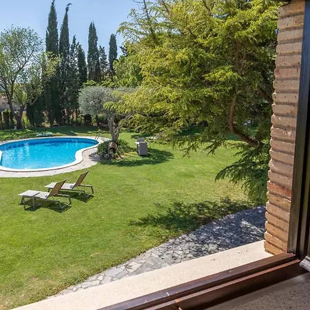 Somnis De L'emporda 3*